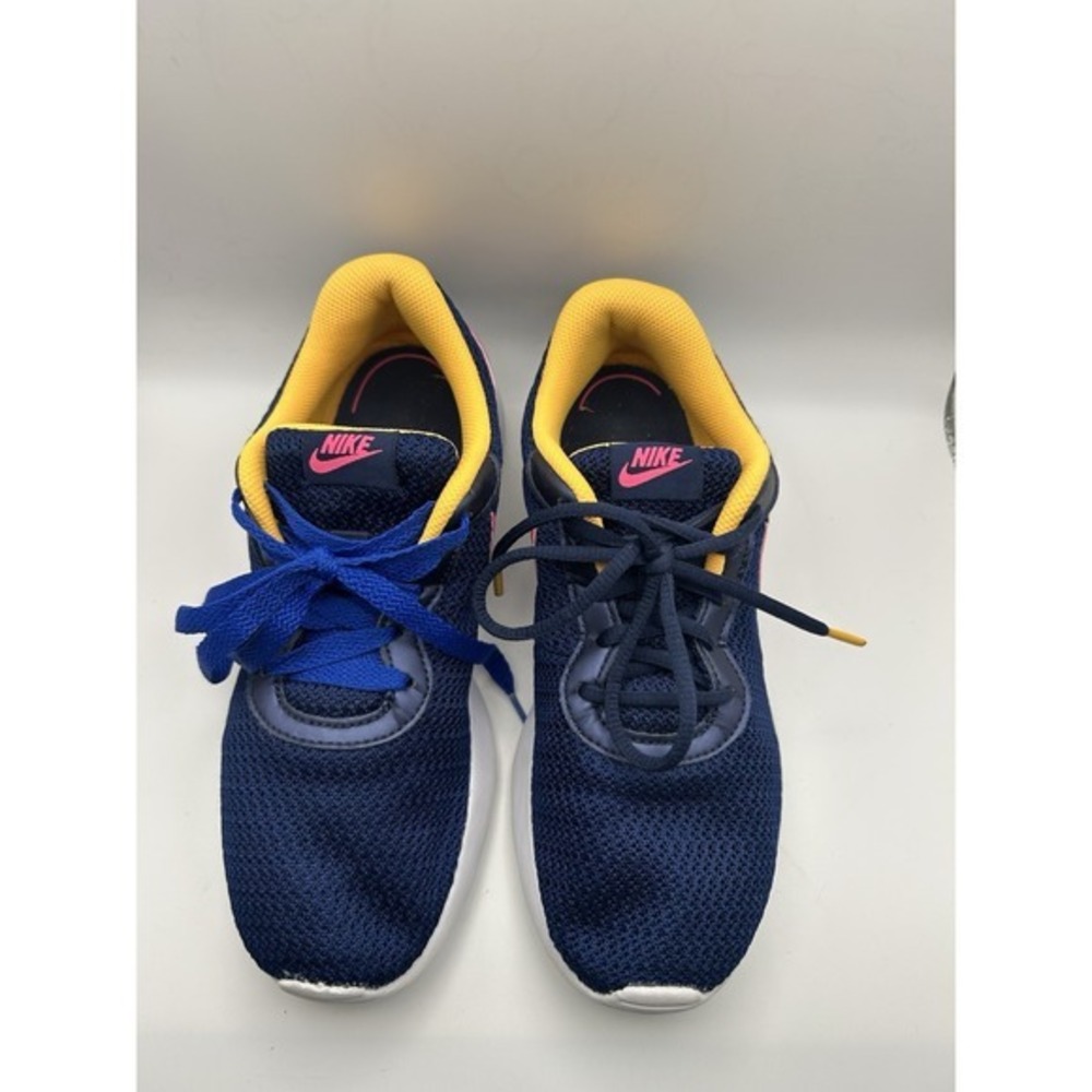 Nike Tanjun‎ Women's Running Sneakers Size 8 Shoes *different Laces